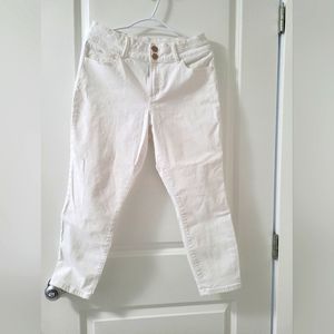 White R Jeans in size 31 Petite